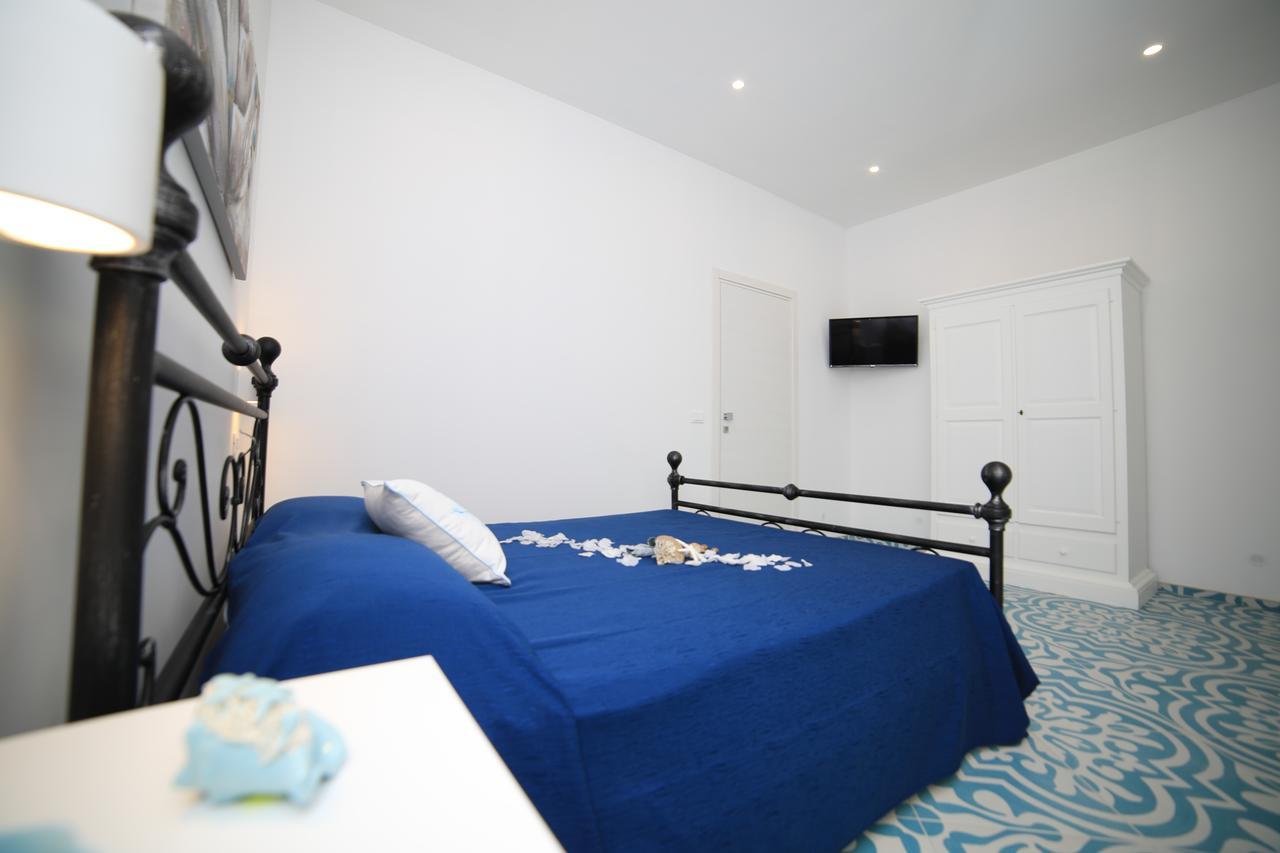 White Aurora Rooms Porto Cesareo Luaran gambar