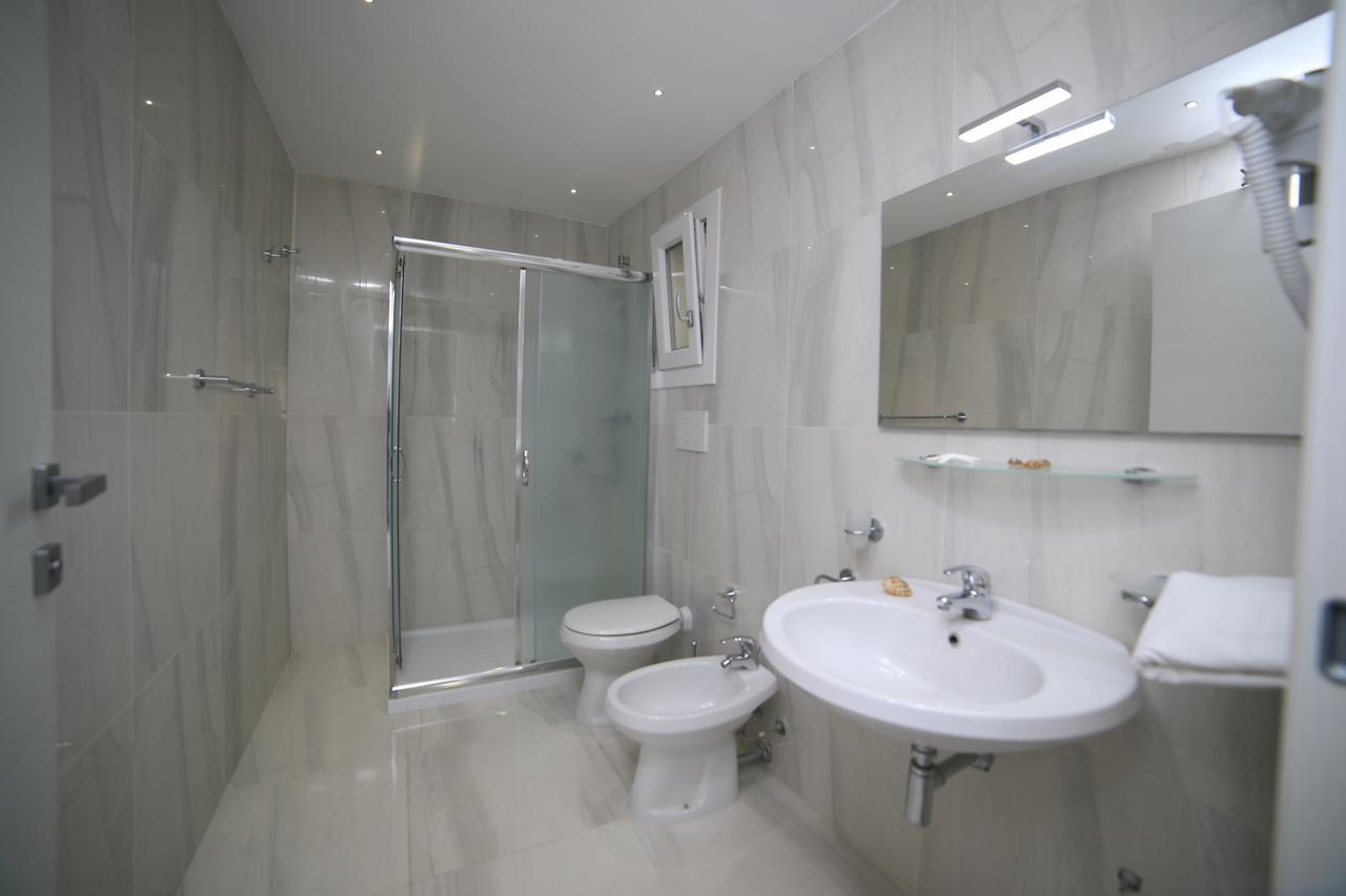White Aurora Rooms Porto Cesareo Luaran gambar