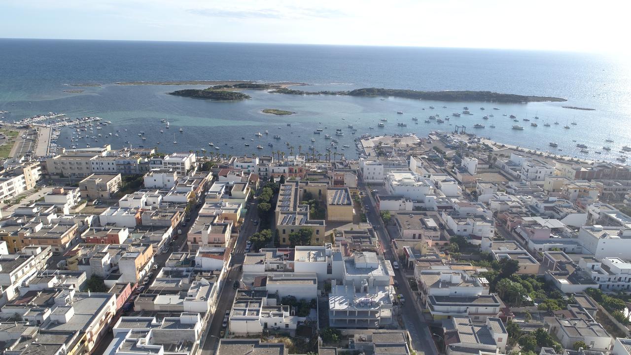 White Aurora Rooms Porto Cesareo Luaran gambar